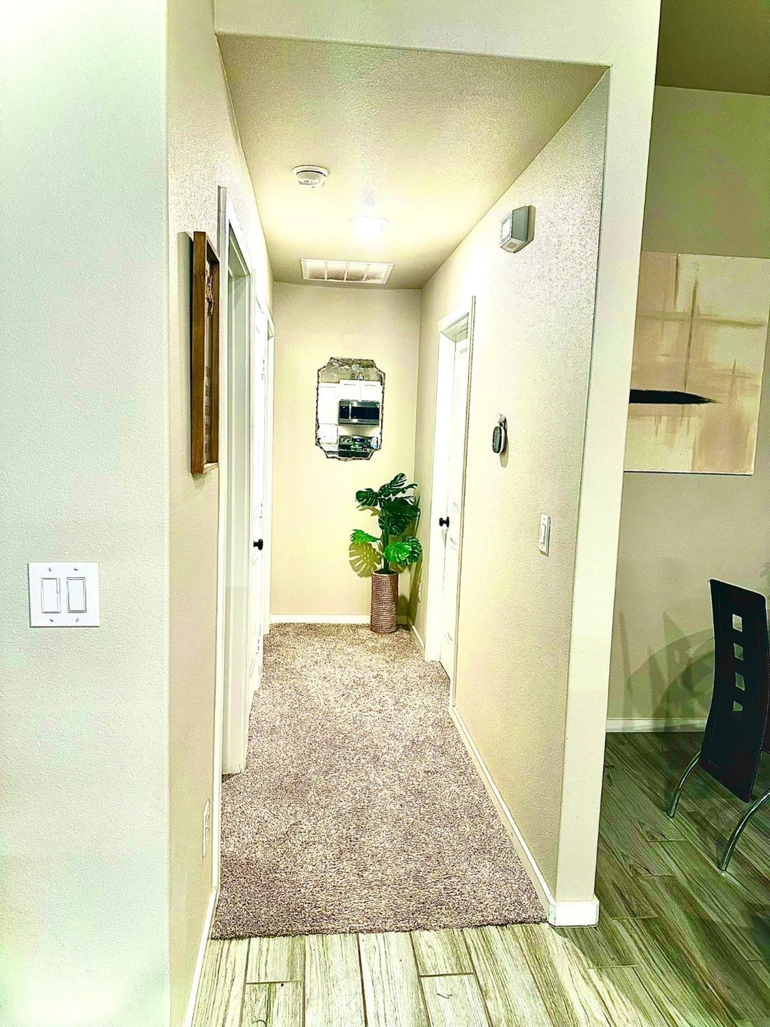 3Bed/2Bath Cozy Spacious Place Лъбък Екстериор снимка